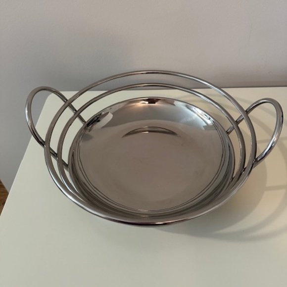 Frontgate Stainless Steel Fruit Bowl - Picture 2 of 3